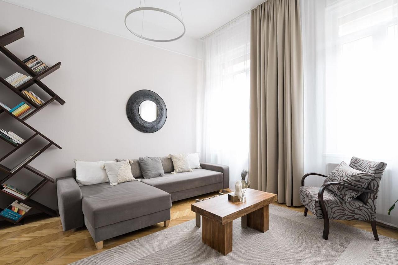 Sunrise Lounge Corvin 63m2 Ac Apartman Budapest