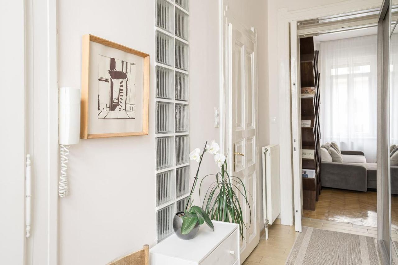 Sunrise Lounge Corvin 63m2 Ac Apartman Budapest