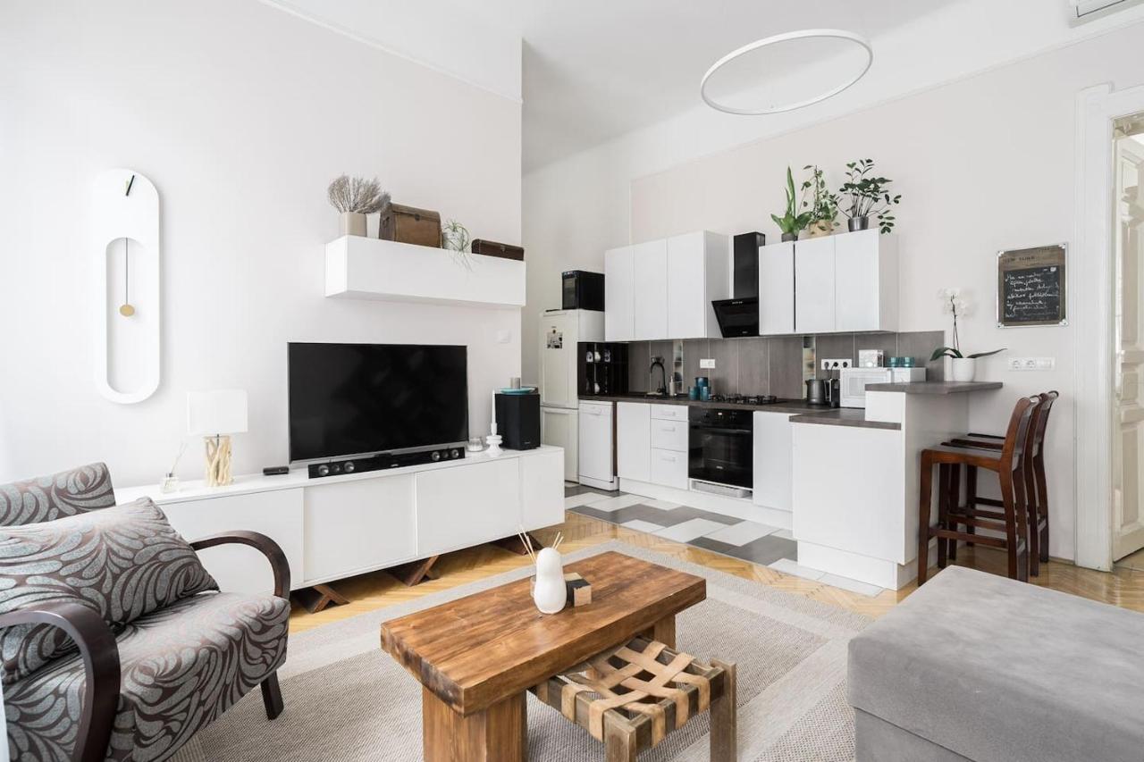 Sunrise Lounge Corvin 63m2 Ac Budapeszt
